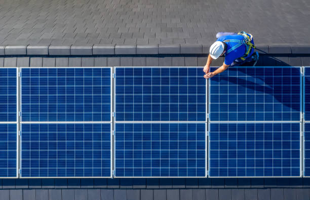 Are you looking to increase the efficiency of your solar panels? These are some tips to increase your solar panel efficiency.